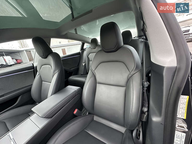 Седан Tesla Model 3 2024 в Дніпрі фото 17 Седан Tesla Model 3 2024 в Дніпрі