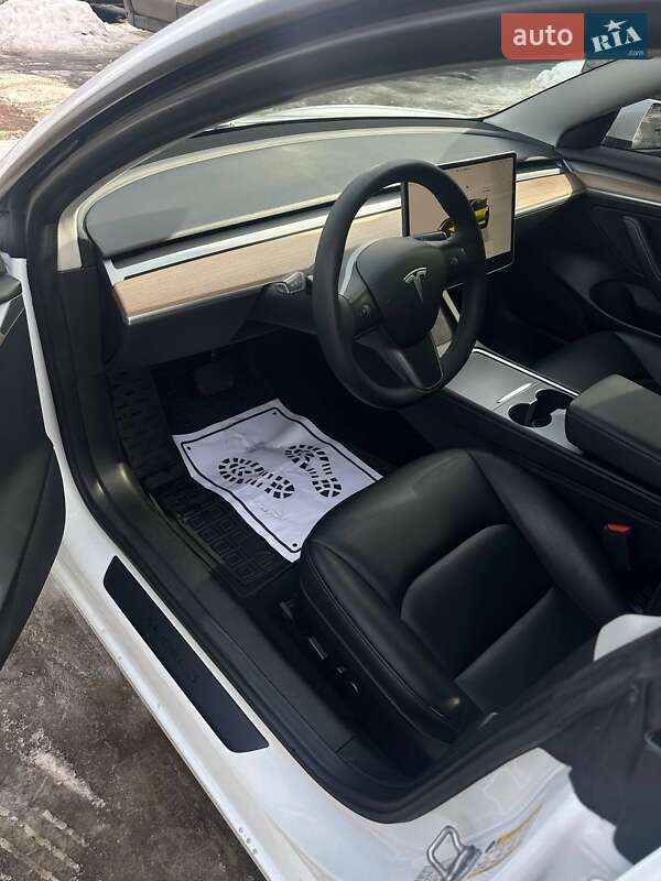 Седан Tesla Model 3 2022 в Києві фото 12 Седан Tesla Model 3 2022 в Києві