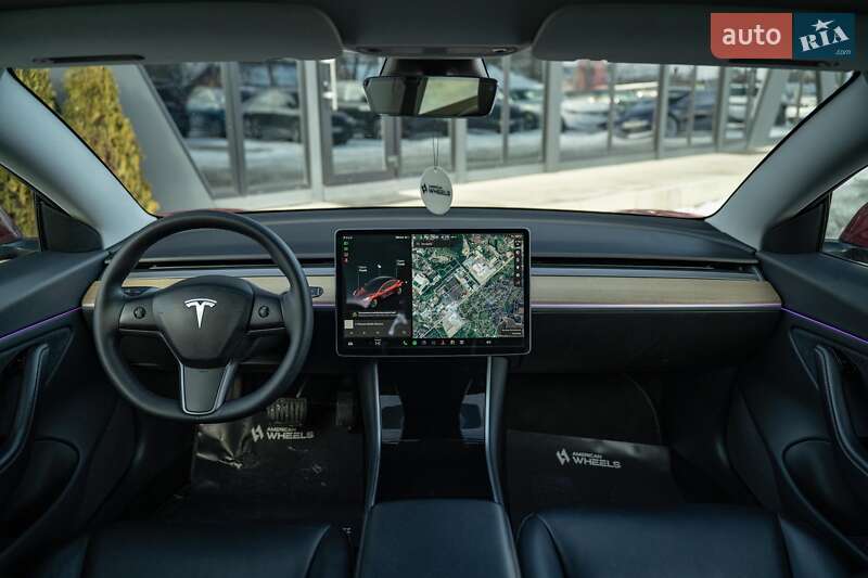 Седан Tesla Model 3 2018 в Чернівцях фото 20 Седан Tesla Model 3 2018 в Чернівцях