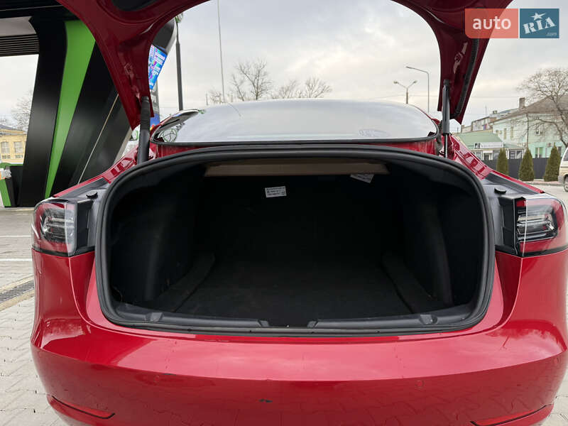 Седан Tesla Model 3 2022 в Одесі фото 12 Седан Tesla Model 3 2022 в Одесі