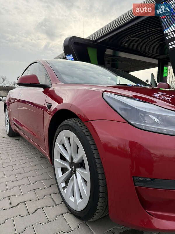 Седан Tesla Model 3 2022 в Одесі фото 31 Седан Tesla Model 3 2022 в Одесі