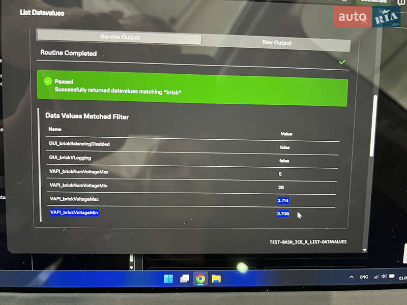 Седан Tesla Model 3 2019 в Киеве