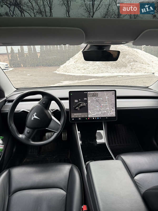 Седан Tesla Model 3 2018 в Львове фото 10 Седан Tesla Model 3 2018 в Львове