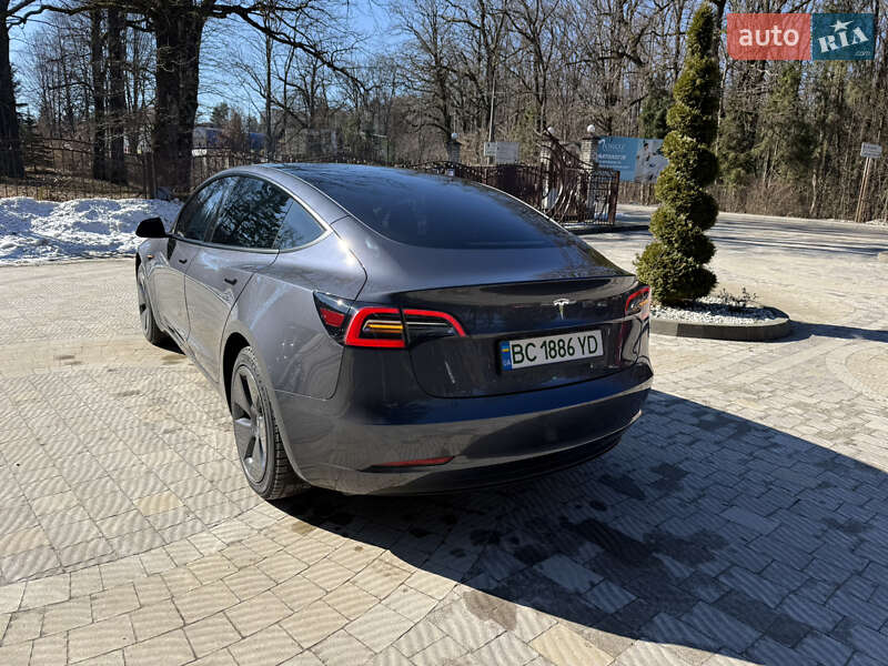 Седан Tesla Model 3 2023 в Трускавці фото 51 Седан Tesla Model 3 2023 в Трускавці