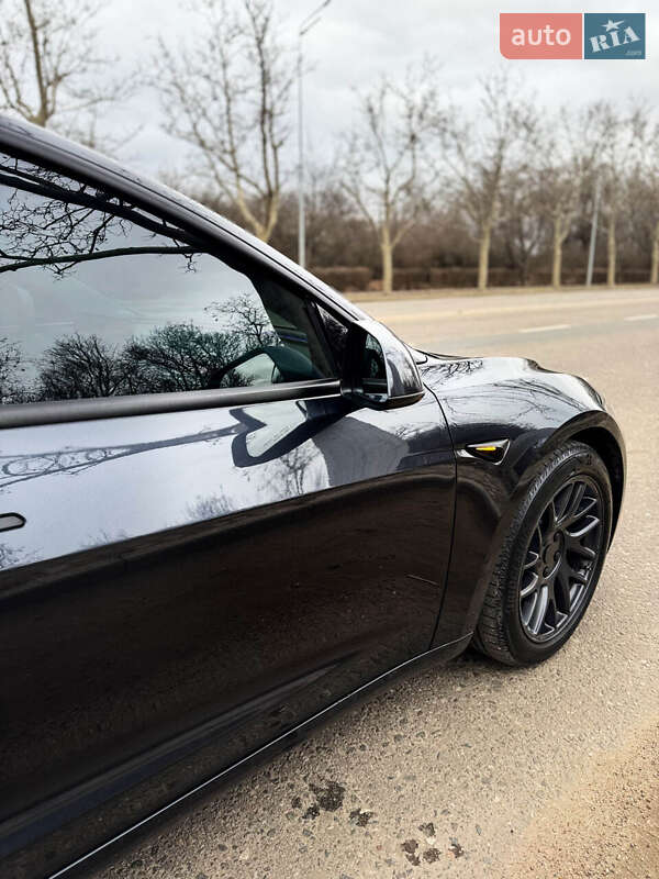 Седан Tesla Model 3 2024 в Одесі фото 7 Седан Tesla Model 3 2024 в Одесі