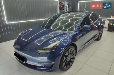 Седан Tesla Model 3 2021 в Одессе
