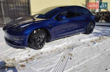 Седан Tesla Model 3 2021 в Одессе