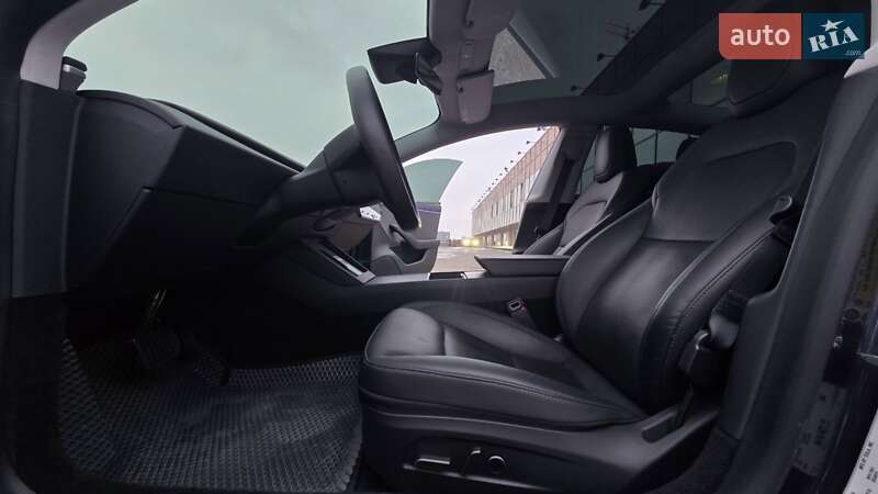 Седан Tesla Model 3 2024 в Киеве фото 39 Седан Tesla Model 3 2024 в Киеве
