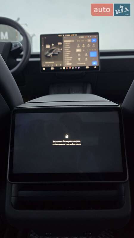 Седан Tesla Model 3 2024 в Киеве фото 31 Седан Tesla Model 3 2024 в Киеве