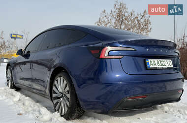 Седан Tesla Model 3 2023 в Киеве