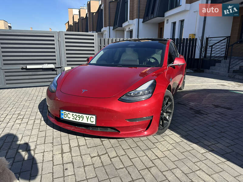 Tesla Model 3 2020 Tesla Model 3 2020