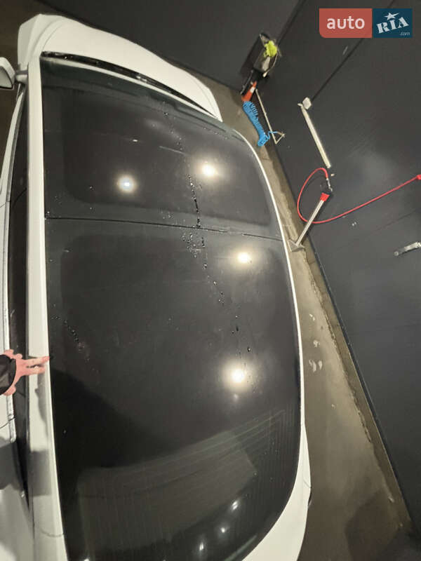 Седан Tesla Model 3 2019 в Каменке-Бугской