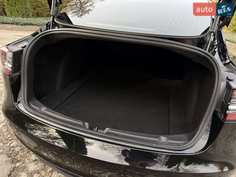 Седан Tesla Model 3 2020 в Києві фото 9 Седан Tesla Model 3 2020 в Києві
