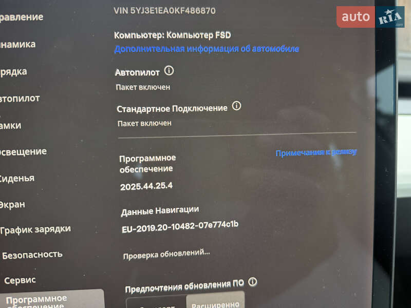 Седан Tesla Model 3 2019 в Виннице