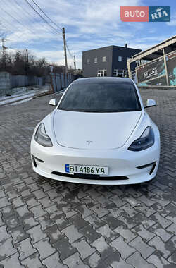 Седан Tesla Model 3 2021 в Полтаві