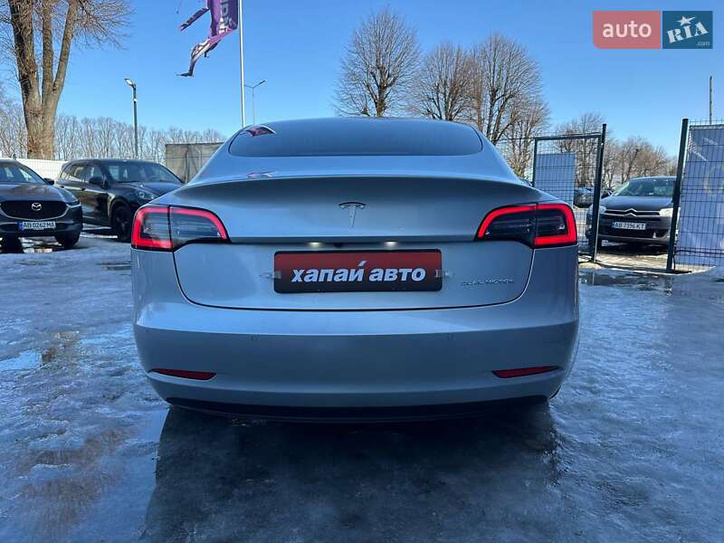 Седан Tesla Model 3 2018 в Виннице фото 6 Седан Tesla Model 3 2018 в Виннице