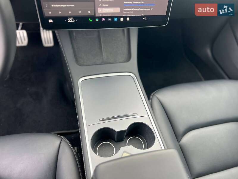 Седан Tesla Model 3 2022 в Києві