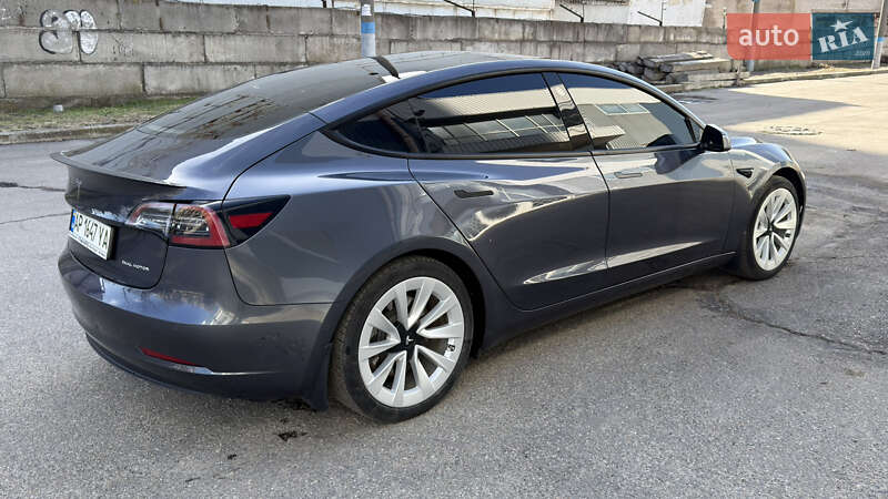 Седан Tesla Model 3 2022 в Запоріжжі
