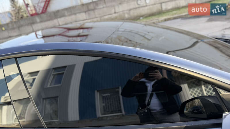 Седан Tesla Model 3 2022 в Запоріжжі