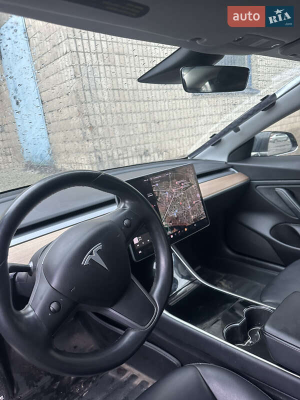 Седан Tesla Model 3 2019 в Вінниці фото 4 Седан Tesla Model 3 2019 в Вінниці