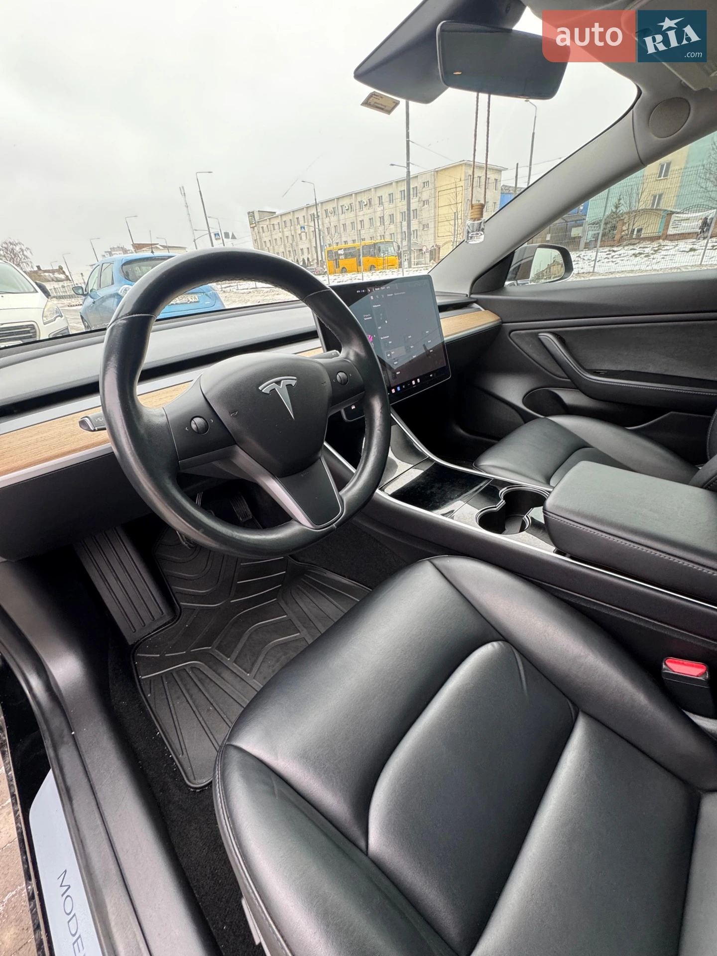 2019 Tesla Model 3 - мініатюра 4