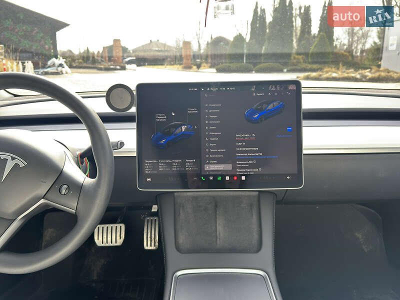Седан Tesla Model 3 2023 в Дніпрі