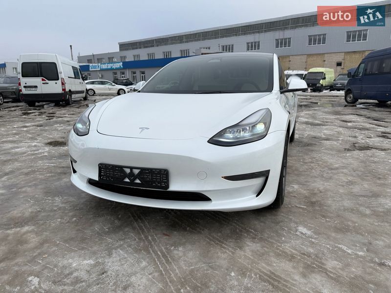 Седан Tesla Model 3 2023 в Киеве фото 12 Седан Tesla Model 3 2023 в Киеве