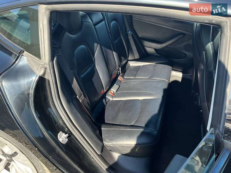Седан Tesla Model 3 2022 в Луцке фото 18 Седан Tesla Model 3 2022 в Луцке