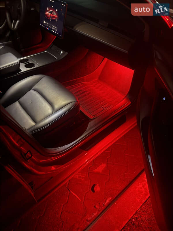 Седан Tesla Model 3 2022 в Хмельницком фото 8 Седан Tesla Model 3 2022 в Хмельницком