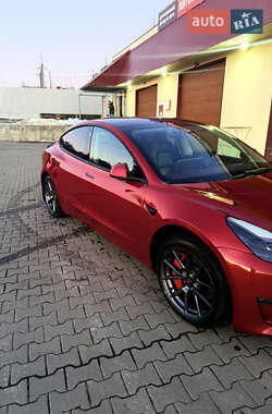 Седан Tesla Model 3 2022 в Хмельницком