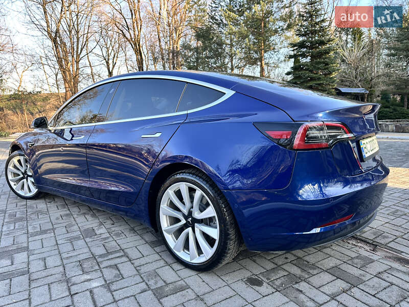 Седан Tesla Model 3 2018 в Дрогобыче фото 7 Седан Tesla Model 3 2018 в Дрогобыче
