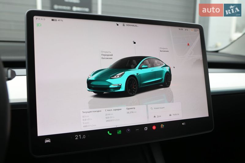 Седан Tesla Model 3 2022 в Києві