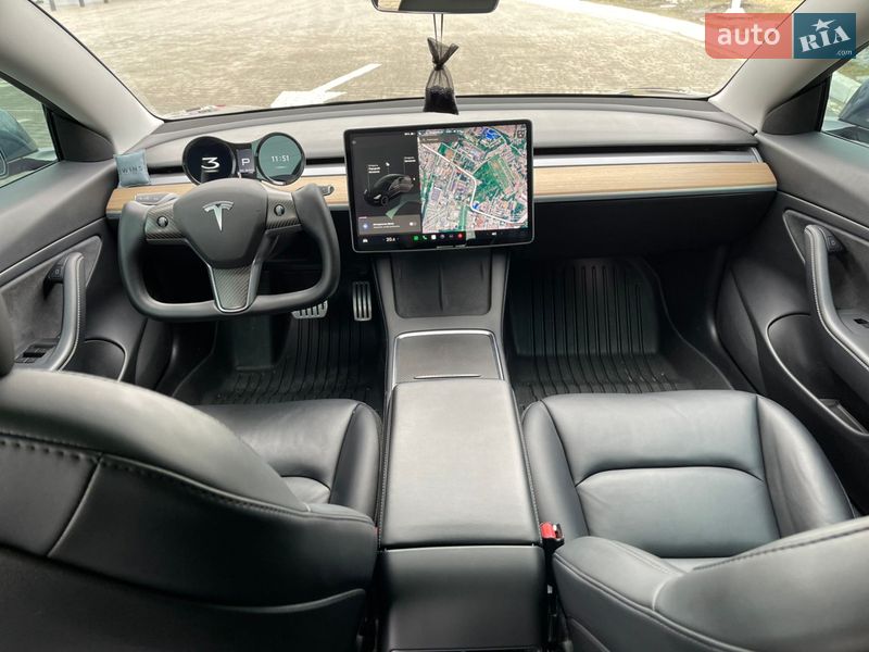 Седан Tesla Model 3 2020 в Дніпрі