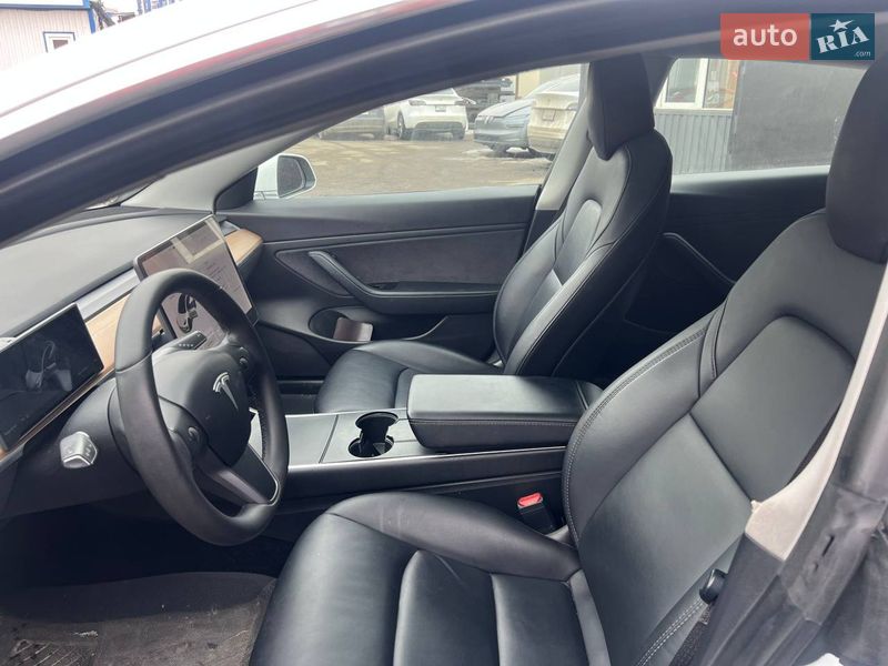 Седан Tesla Model 3 2020 в Києві фото 8 Седан Tesla Model 3 2020 в Києві