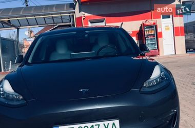 Седан Tesla Model 3 2018 в Кривом Роге
