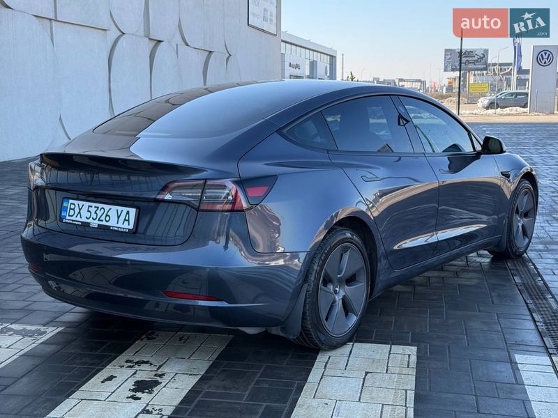 Седан Tesla Model 3 2022 в Луцьку фото 4 Седан Tesla Model 3 2022 в Луцьку