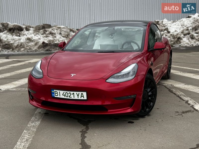 Седан Tesla Model 3 2021 в Полтаве