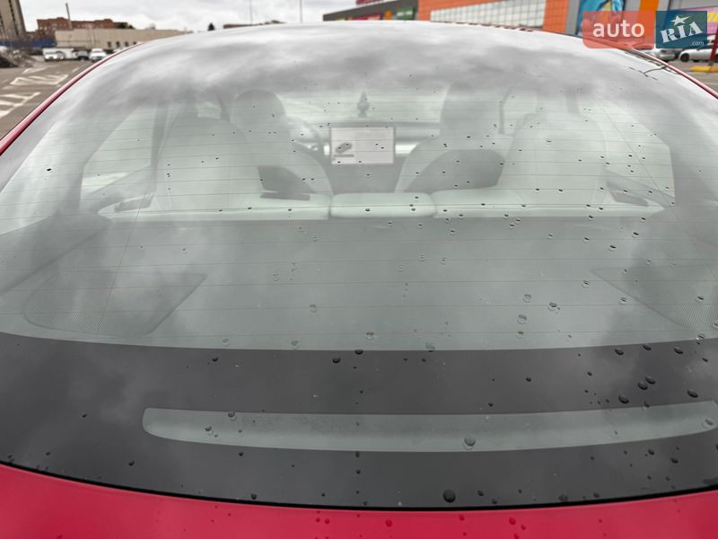 Седан Tesla Model 3 2021 в Полтаве