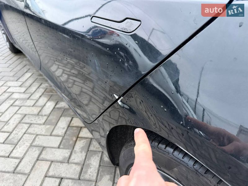 Седан Tesla Model 3 2020 в Луцке