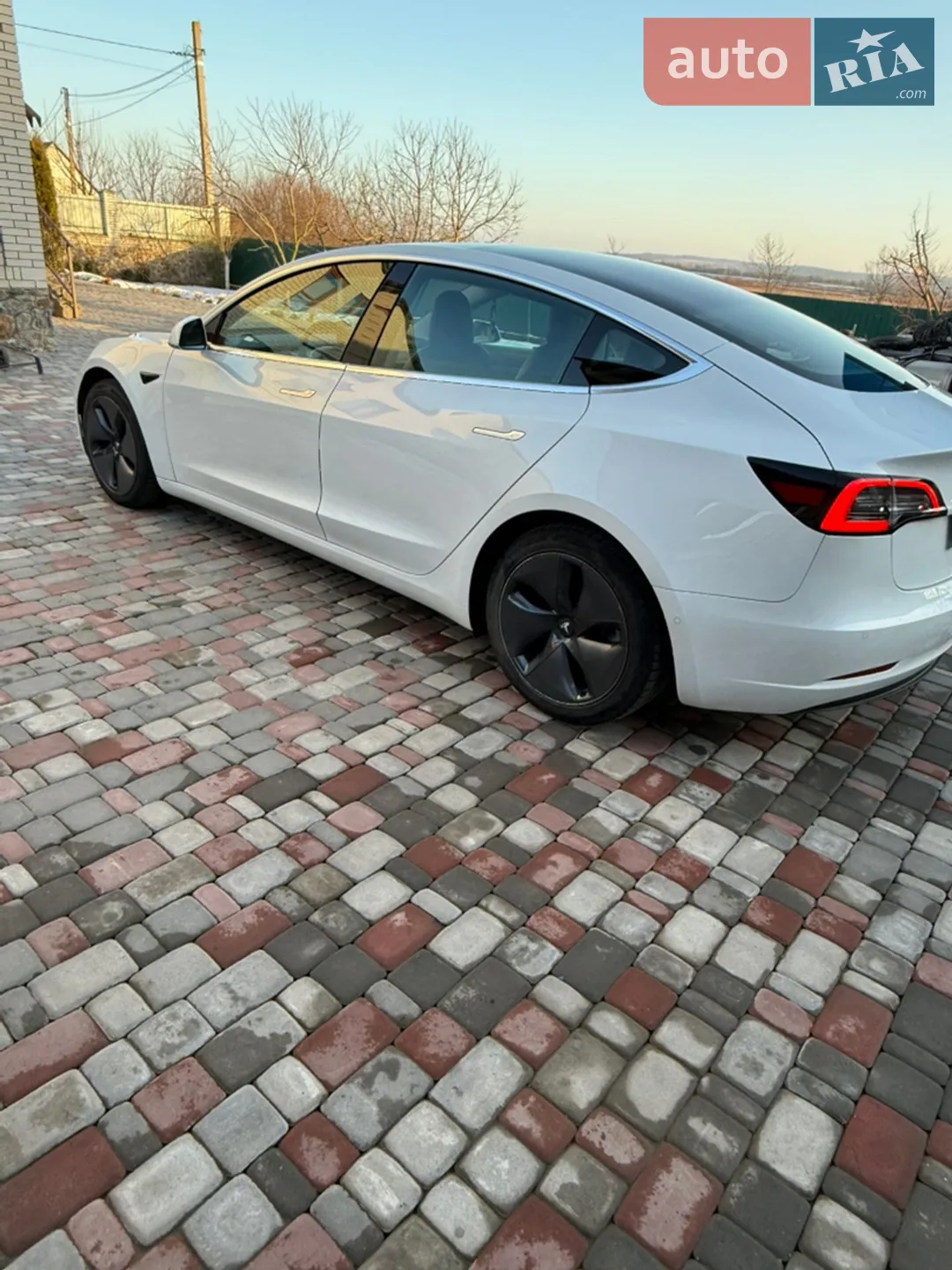 2020 Tesla Model 3 - мініатюра 4