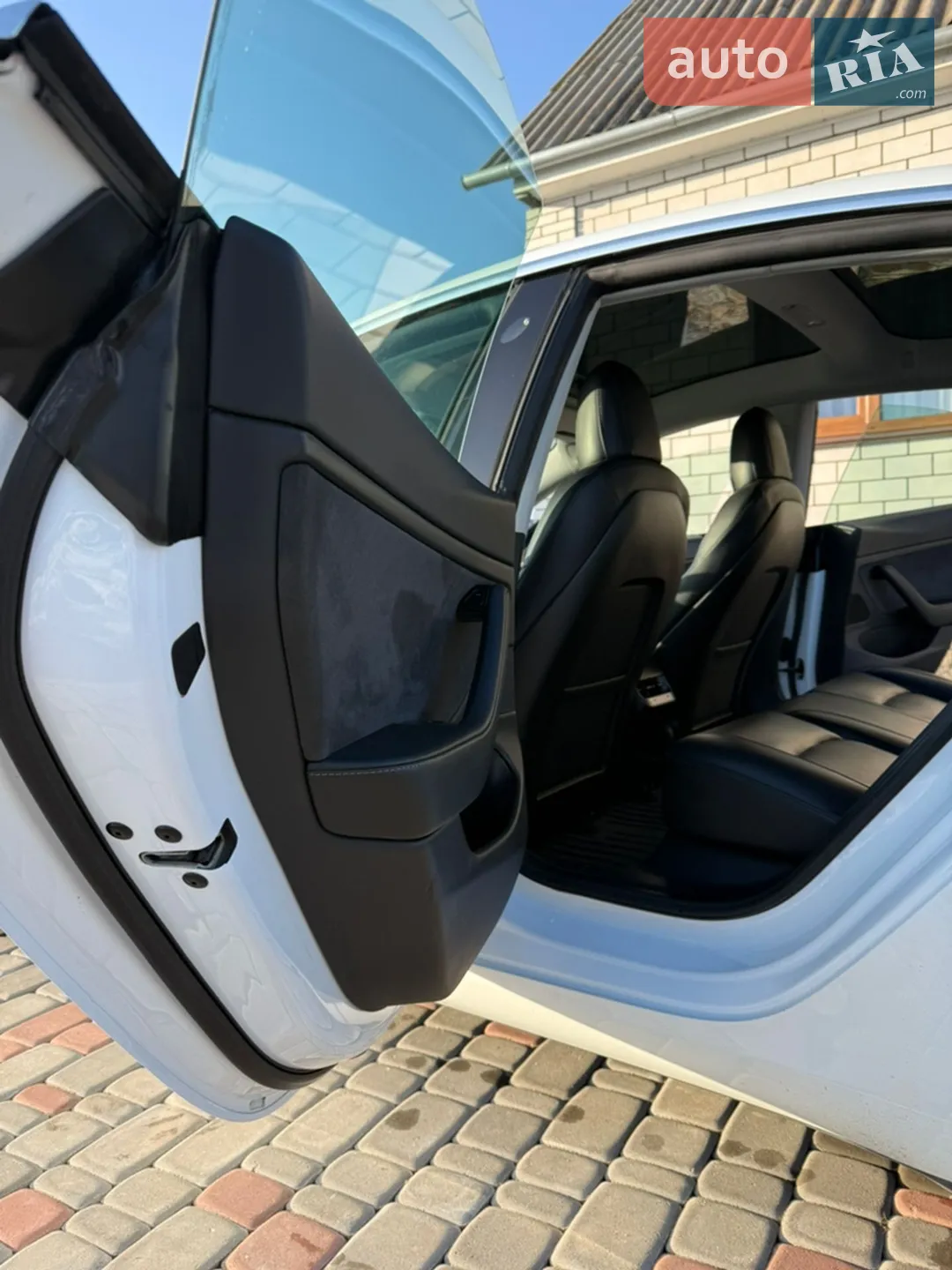 2020 Tesla Model 3 - мініатюра 15