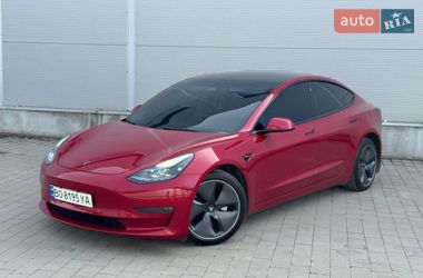 Седан Tesla Model 3 2021 в Ивано-Франковске