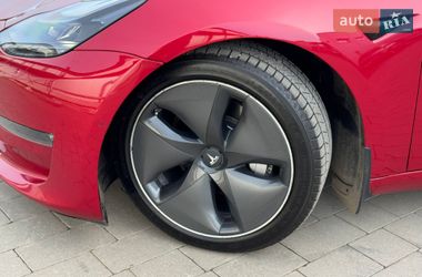 Седан Tesla Model 3 2021 в Ивано-Франковске