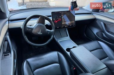 Седан Tesla Model 3 2021 в Ивано-Франковске