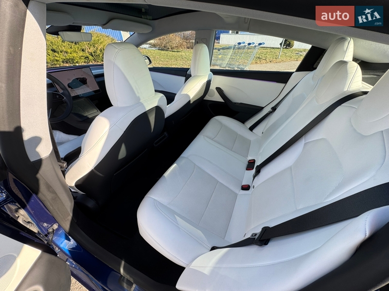 Седан Tesla Model 3 2024 в Киеве фото 20 Седан Tesla Model 3 2024 в Киеве