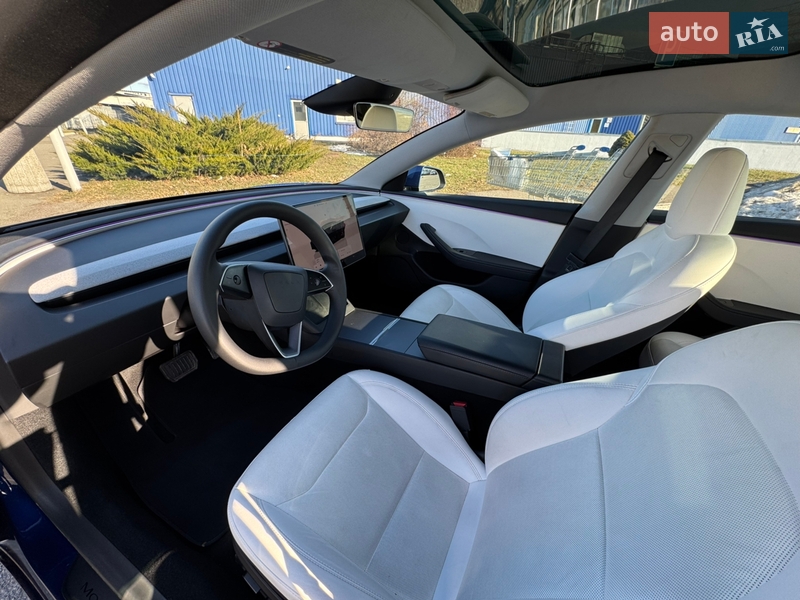 Седан Tesla Model 3 2024 в Киеве фото 22 Седан Tesla Model 3 2024 в Киеве