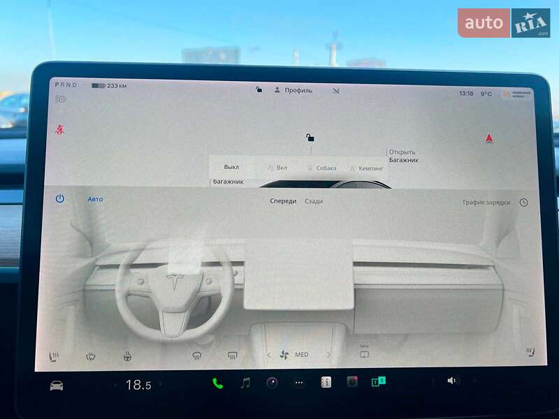 Седан Tesla Model 3 2022 в Львові