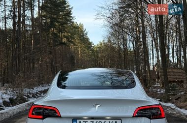 Седан Tesla Model 3 2019 в Ивано-Франковске