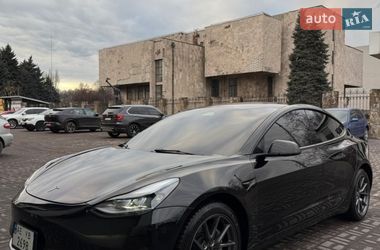 Седан Tesla Model 3 2021 в Каменском