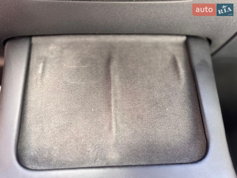 Седан Tesla Model 3 2022 в Львові